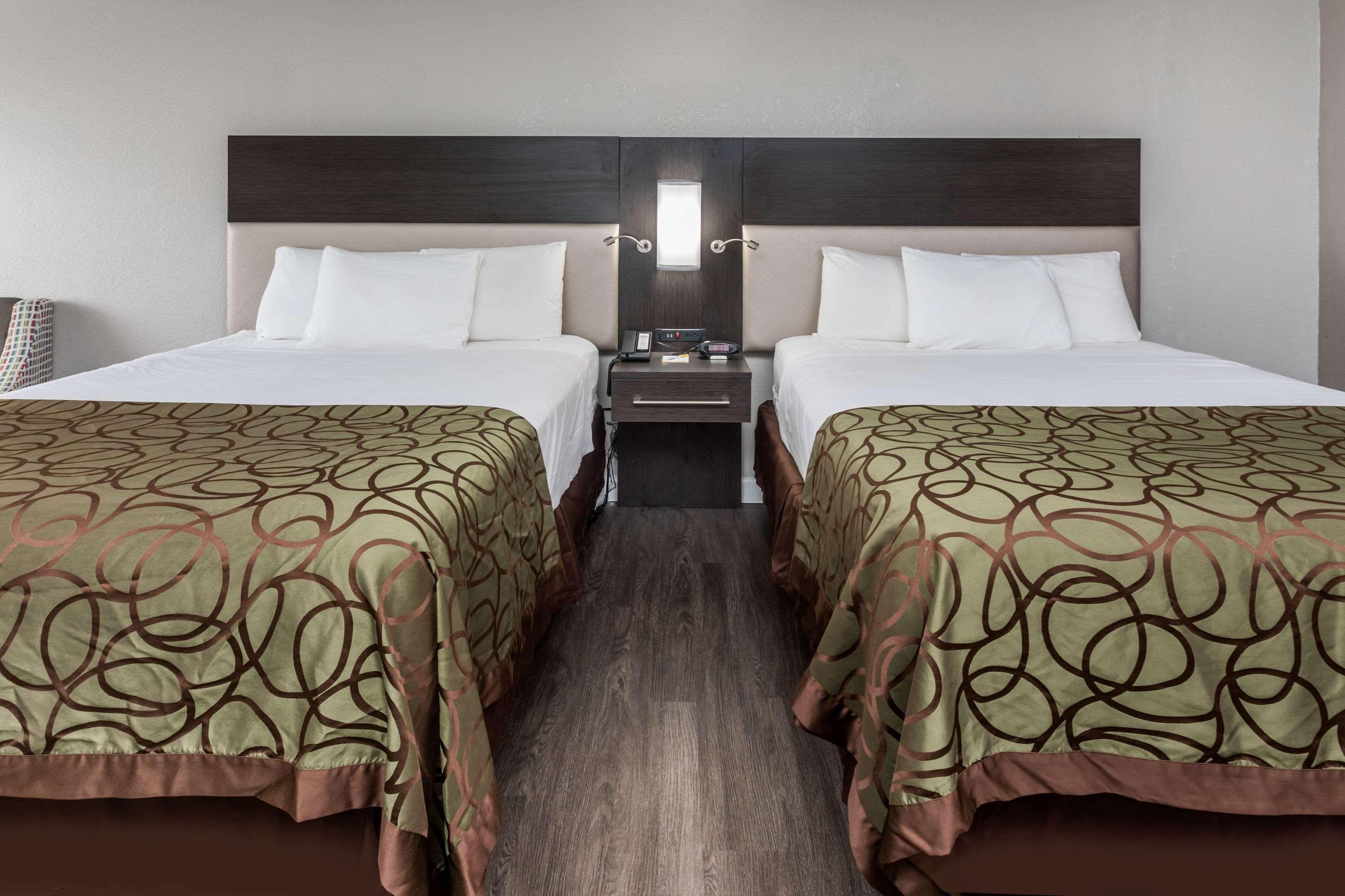 Days Inn By Wyndham Goose Creek North Charleston Eksteriør bilde
