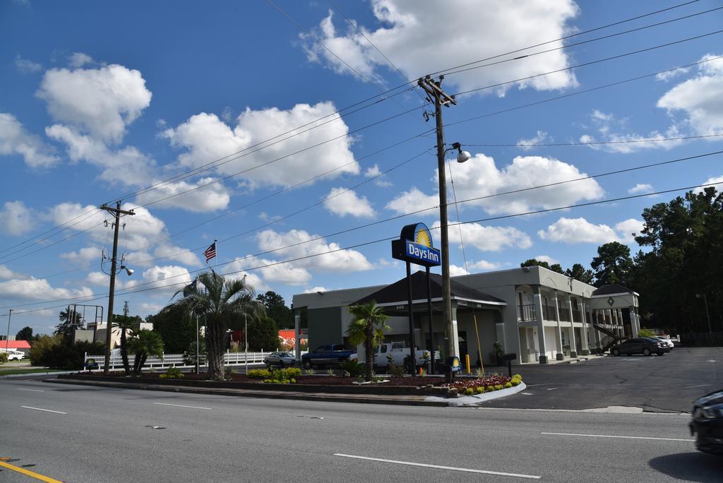 Days Inn By Wyndham Goose Creek North Charleston Eksteriør bilde