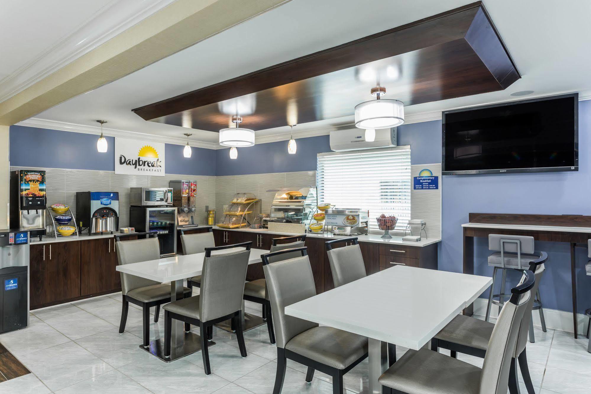 Days Inn By Wyndham Goose Creek North Charleston Eksteriør bilde